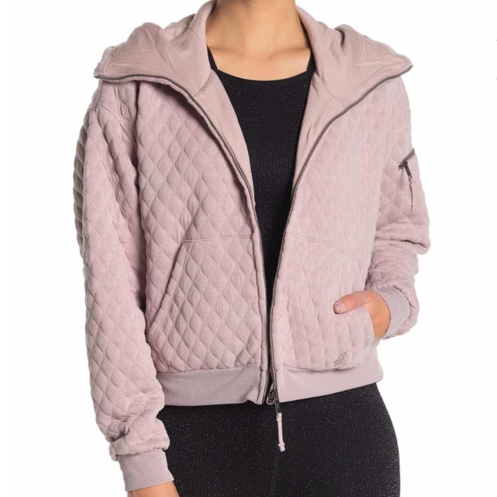 ***NWT FREE PEOPLE HIBERNATIN QUILTED HOODIE M***